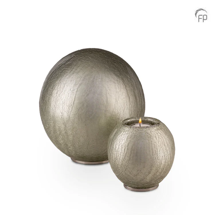 Cherished Crystal Urn - Image 6