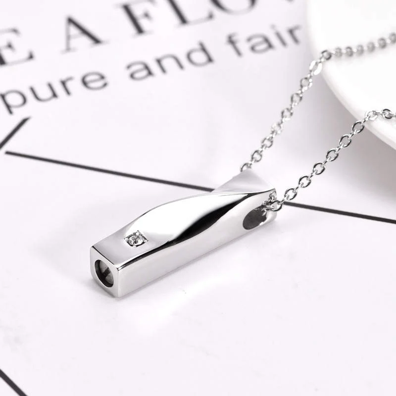 Jeweled Bar Pendant - Image 5