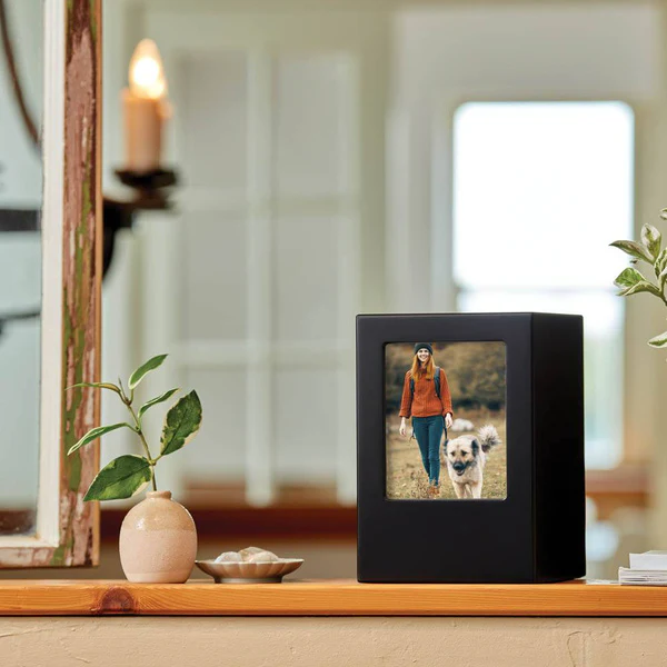 Photo Urn for Pet Ashes - Black - Image 3