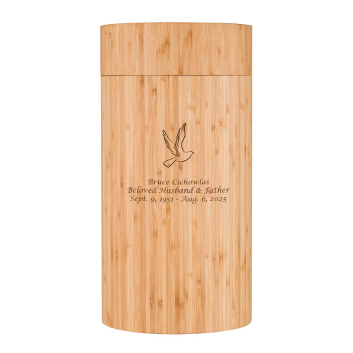 The Living Urn with a Voucher for a Tree